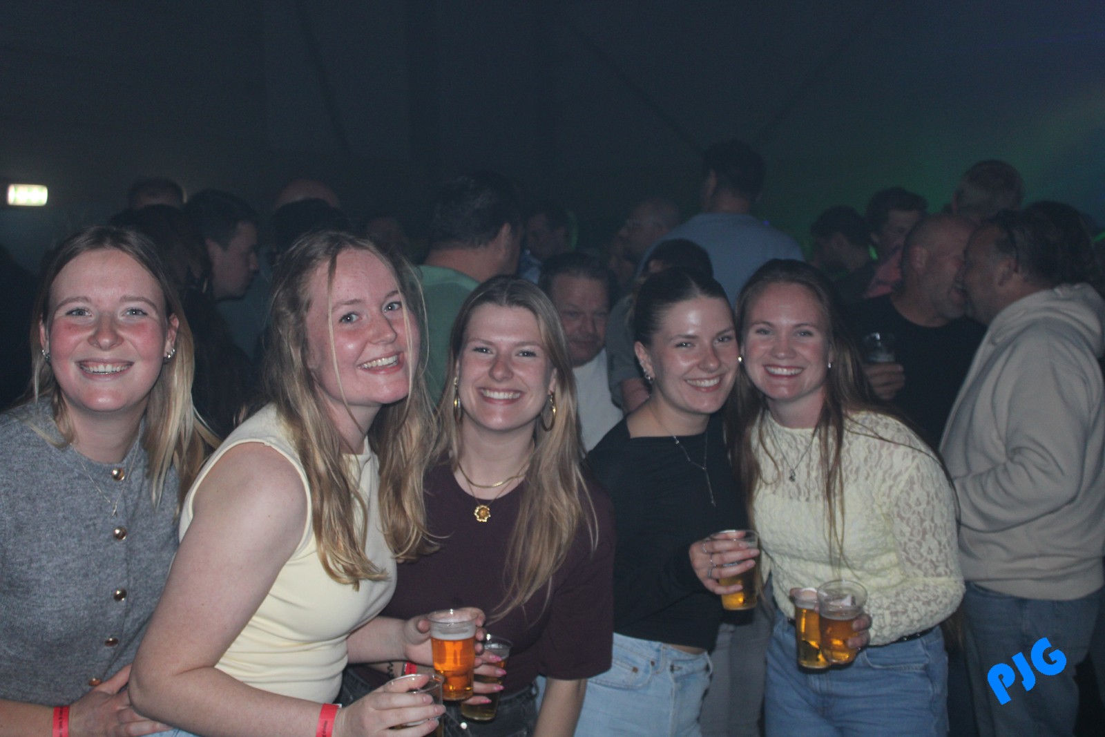 Jeugdseries - April 2026
